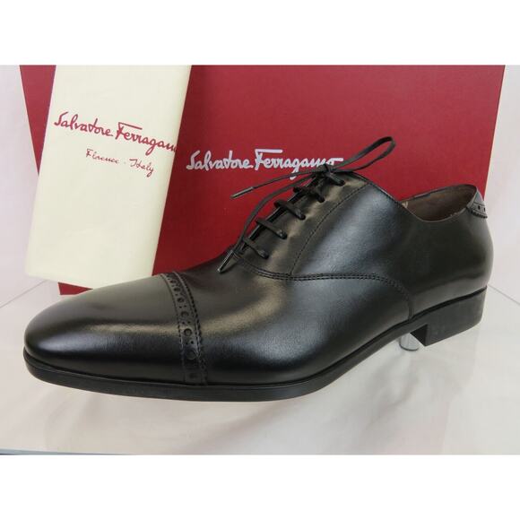 SALVATORE FERRAGAMO BOSTON BLACK BROGUE LEATHER GANCINI BIT OXFORDS 9 EE